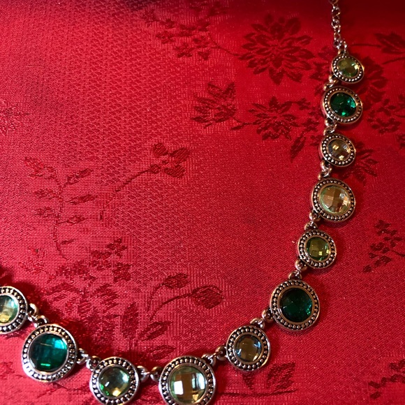 NWT Rhinestone Fashion Jewelry Necklace - Picture 9 of 11